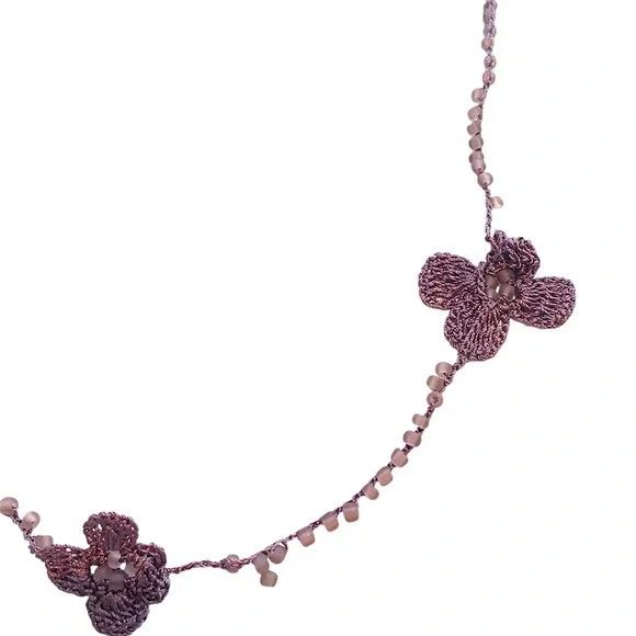 Eyeglasses necklace Holder Purple Flower Beaded crochet - Picture 2 of 4